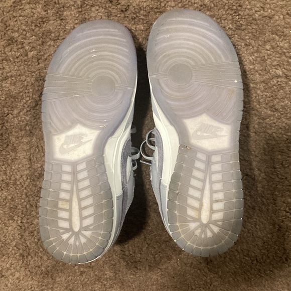 Nike shoes - Picture 3 of 6